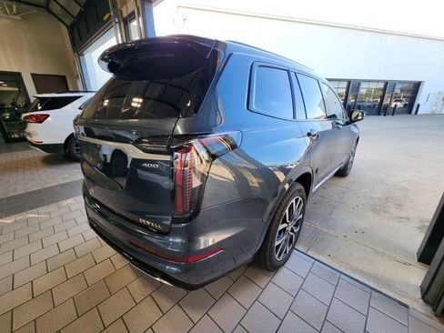 Used 2021 Cadillac XT6 Sport AWD/4WD image 6