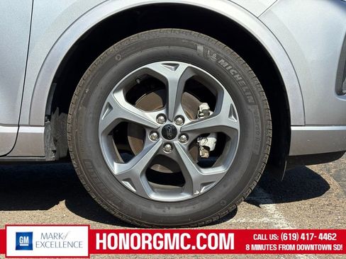 Used 2024 Ford Escape ST-Line image 10