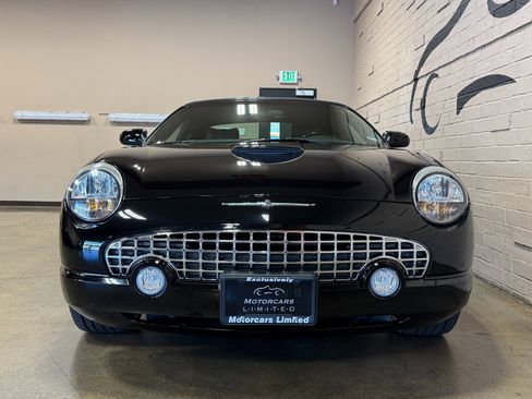 Used 2002 Ford Thunderbird image 18