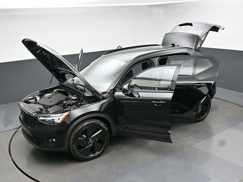 New 2026 Volvo XC40 B5 Ultra w/ Protection Package Premier AWD/4WD image 52