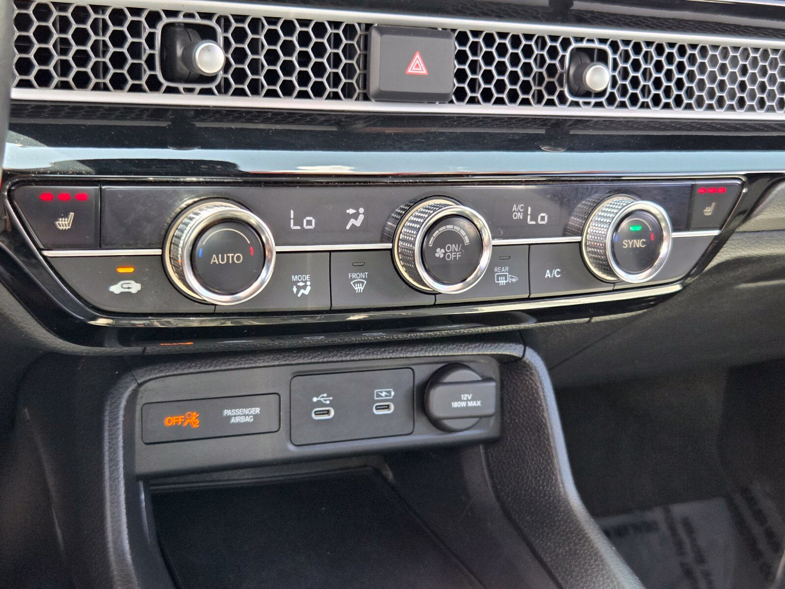Used 2025 Honda Civic Sport image 23