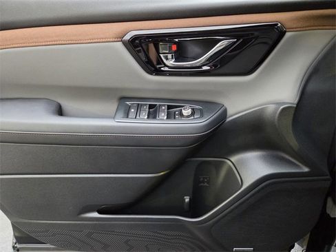 Used 2025 Subaru Forester Sport w/ Popular Package #1 image 16