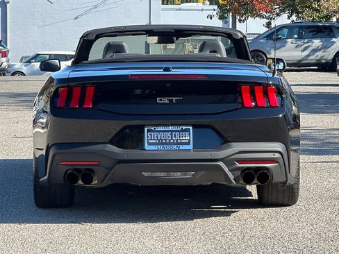 Used 2024 Ford Mustang GT Premium w/ GT Performance Package image 5