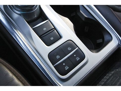 Used 2023 Ford Explorer King Ranch w/ Technology Package RWD image 27