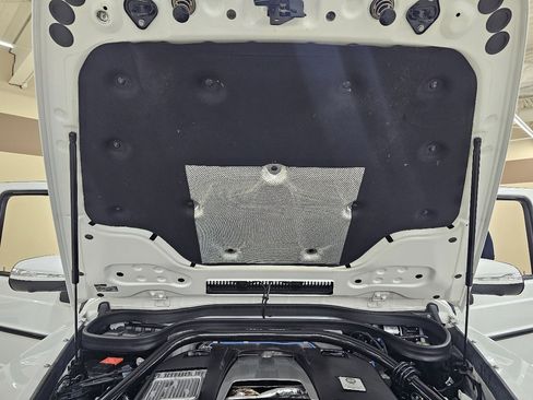 Used 2021 Mercedes-Benz G 63 AMG 4MATIC w/ G Manufaktur Interior Package image 43