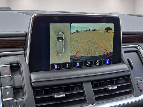 Used 2023 Chevrolet Tahoe High Country RWD image 30