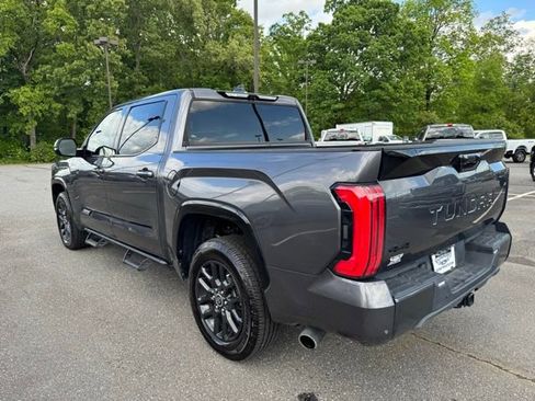 Used 2023 Toyota Tundra Platinum AWD/4WD image 6