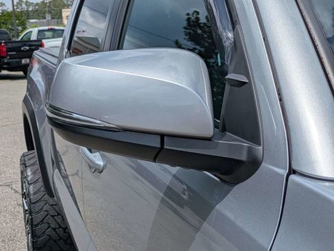 Used 2021 Toyota Tacoma TRD Off-Road w/ Technology Package AWD/4WD image 11