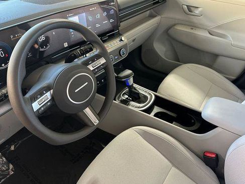 Certified 2026 Hyundai Kona SE image 10