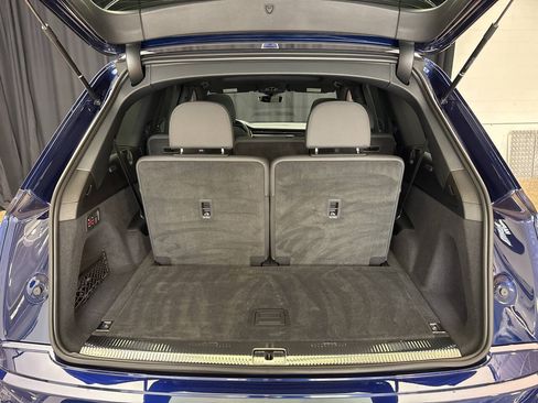 Used 2023 Audi Q7 3.0T Premium Plus w/ Premium Plus Package AWD/4WD image 31