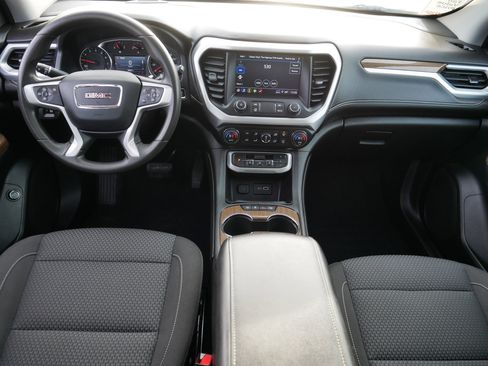 Used 2023 GMC Acadia SLE w/ Driver Convenience Package image 10