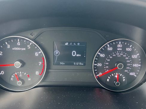 Used 2018 Kia Sportage LX image 32