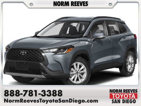 Used 2022 Toyota Corolla Cross LE w/ Moonroof Package AWD/4WD image 1