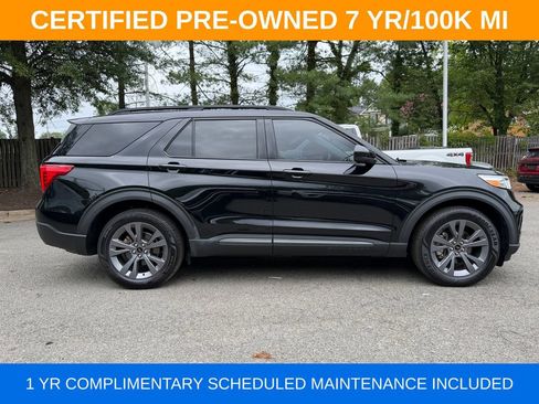 Used 2022 Ford Explorer XLT w/ Equipment Group 202A AWD/4WD image 8