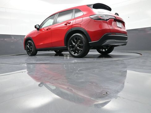 Certified 2024 Honda HR-V Sport image 30