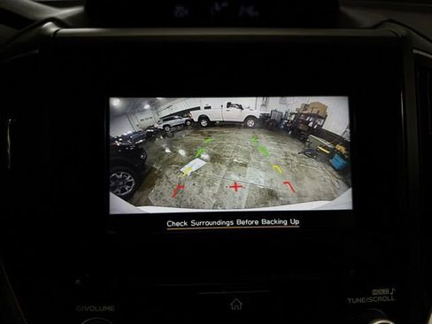 Used 2021 Subaru Forester Base image 29