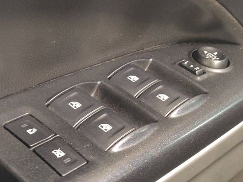 Used 2019 Chevrolet Colorado LT RWD image 27