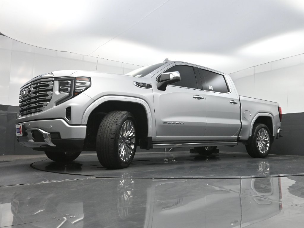 Used 2022 GMC Sierra 1500 Denali RWD image 27