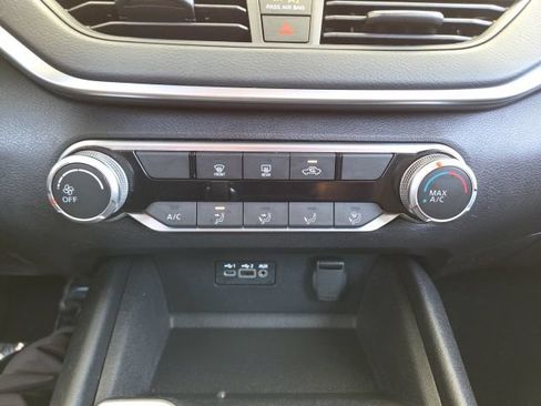 Used 2022 Nissan Altima 2.5 SV FWD image 53
