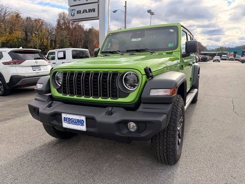 New 2026 Jeep Wrangler Sport S image 9