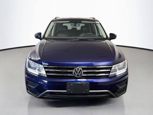 Used 2021 Volkswagen Tiguan SE AWD/4WD image 2