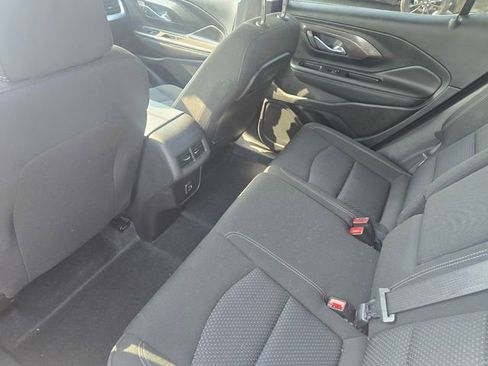Used 2023 GMC Terrain SLE FWD image 13