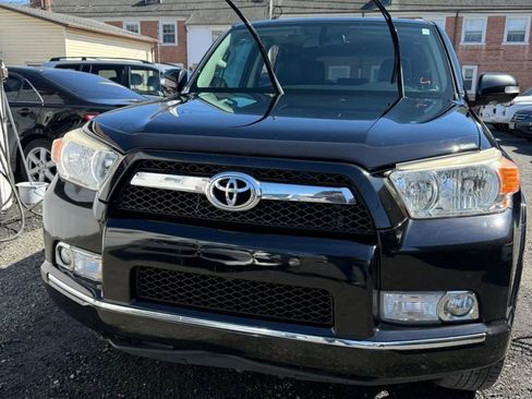 Used 2011 Toyota 4Runner Limited w/ Convenience Pkg image 1