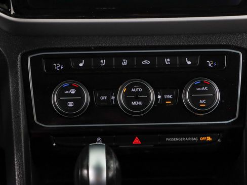 Used 2023 Volkswagen Atlas Cross Sport SEL Premium R-Line image 20