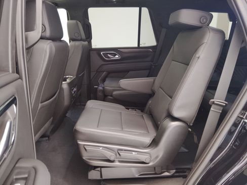 Used 2024 Chevrolet Tahoe LT w/ Luxury Package image 15