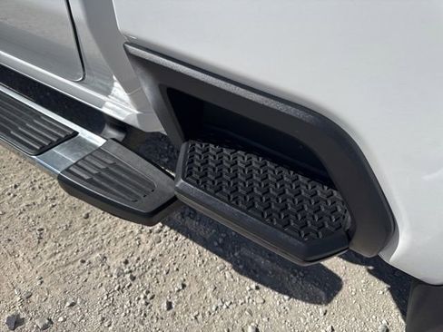 Used 2024 Chevrolet Silverado 2500 LT image 12