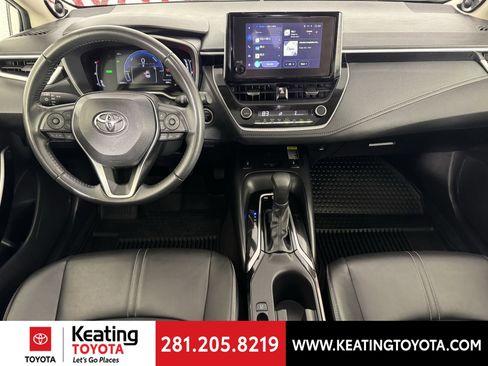 Used 2024 Toyota Corolla XLE image 23