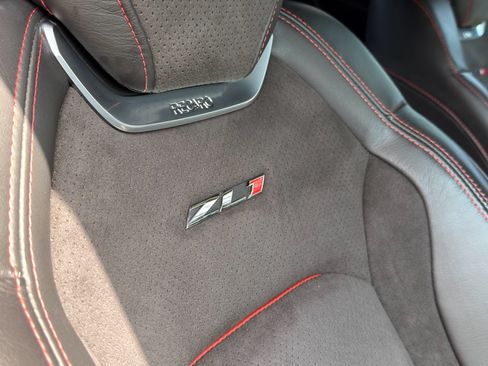 Used 2022 Chevrolet Camaro ZL1 RWD image 14