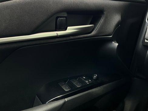 Used 2025 Toyota Camry LE image 20