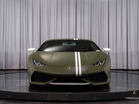 Used 2017 Lamborghini Huracan LP 610-4 Avio image 4