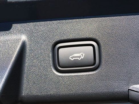 New 2026 Hyundai Tucson Limited image 9