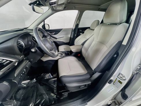 Used 2023 Subaru Forester Premium AWD/4WD image 20