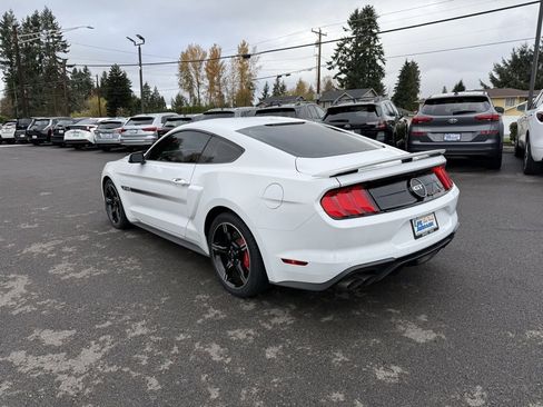 Used 2019 Ford Mustang GT Premium w/ Equipment Group 401A image 3