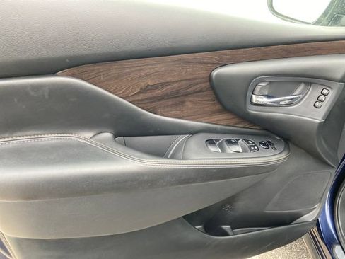 Used 2024 Nissan Murano Platinum AWD/4WD image 19