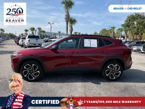 Used 2025 Chevrolet Trax RS w/ Driver Confidence Package FWD image 4