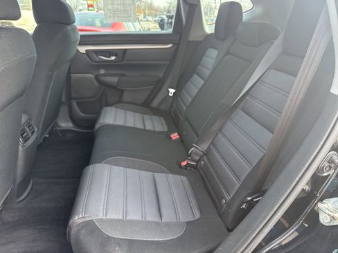 Used 2017 Honda CR-V LX image 4