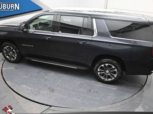 New 2026 Chevrolet Suburban LT w/ Comfort Package image 27