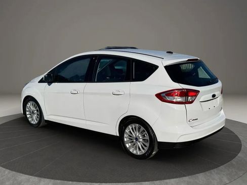 Used 2017 Ford C-MAX SE image 4