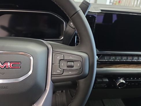 New 2026 GMC Sierra 1500 SLE AWD/4WD image 17