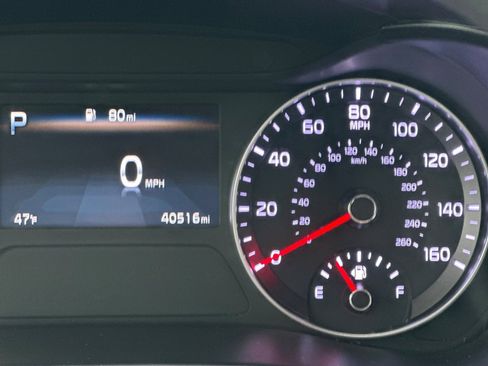 Used 2022 Kia Forte LXS w/ LXS Technology Package image 25