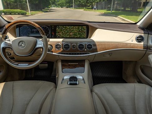 Used 2015 Mercedes-Benz S 550 4MATIC Sedan image 17