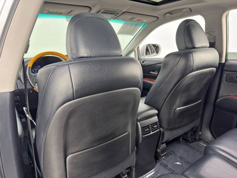 Used 2011 Lexus RX 350 Premium w/ Premium Pkg image 34