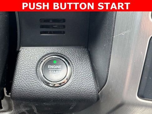 Used 2015 Ford F150 Platinum image 27