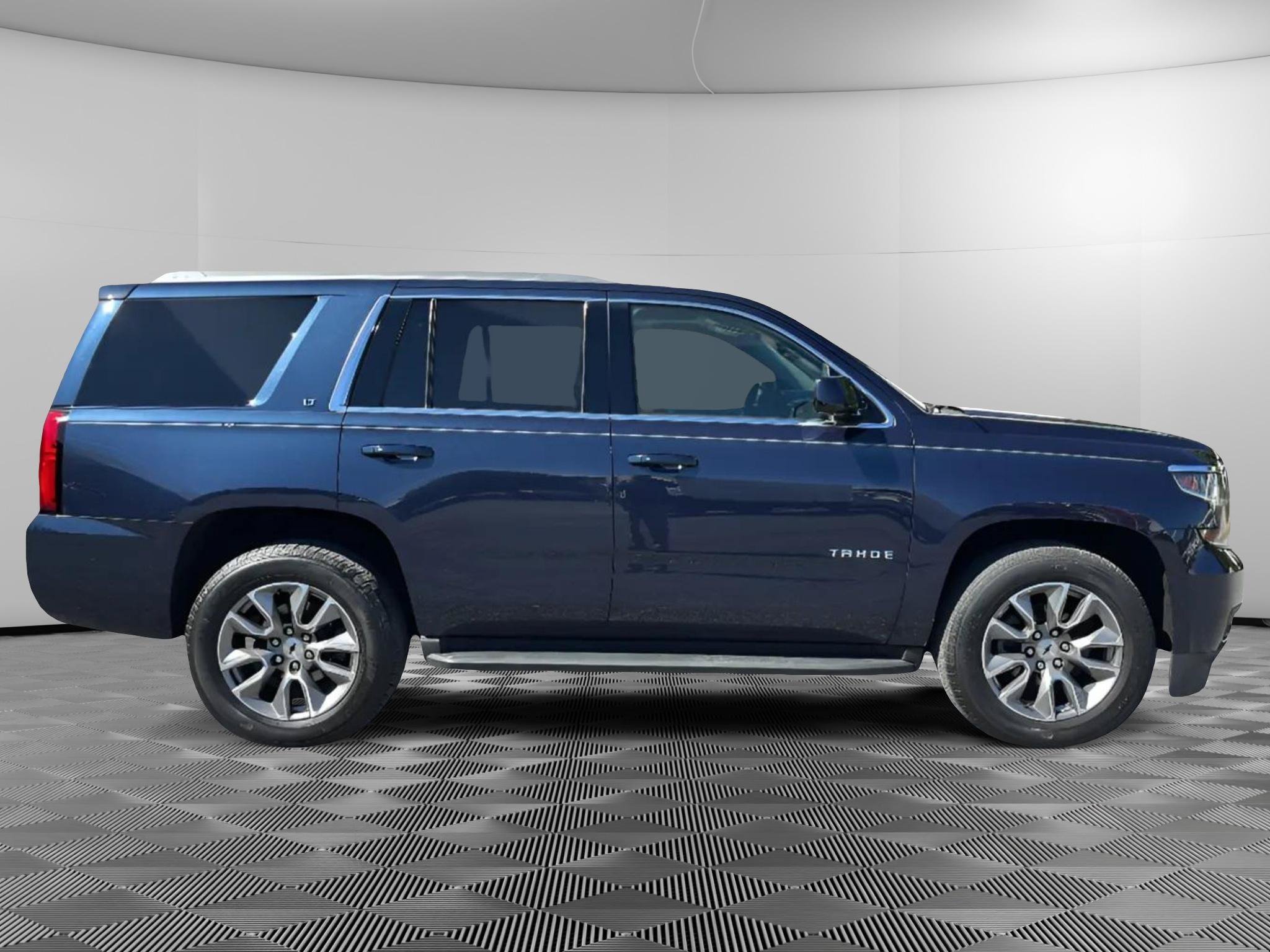 Used 2017 Chevrolet Tahoe LT AWD/4WD image 6