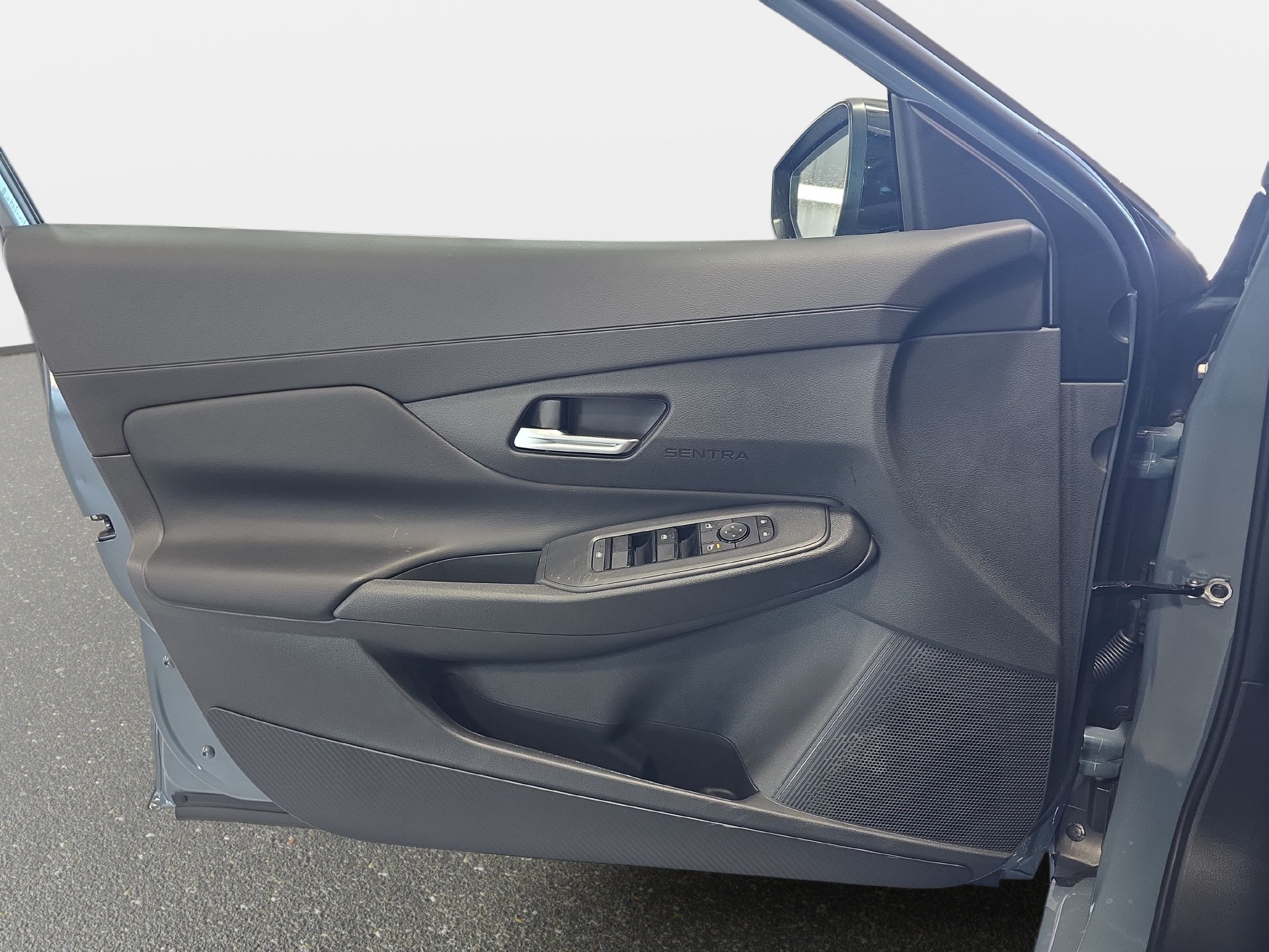 New 2027 Nissan Sentra SV w/ SV Convenience Package FWD image 26