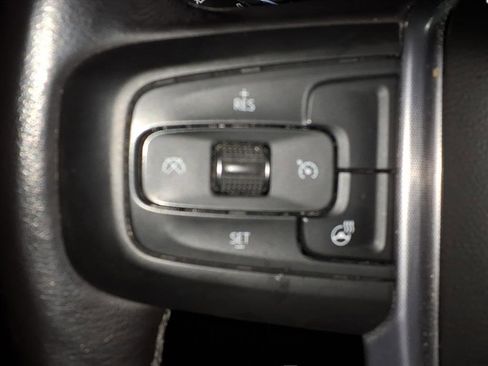 Used 2021 GMC Sierra 1500 Elevation w/ Preferred Package image 29